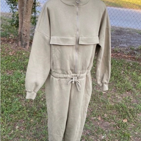 Asos Blush Fleece 1/2 zip jumpsuit - Picture 2 of 7